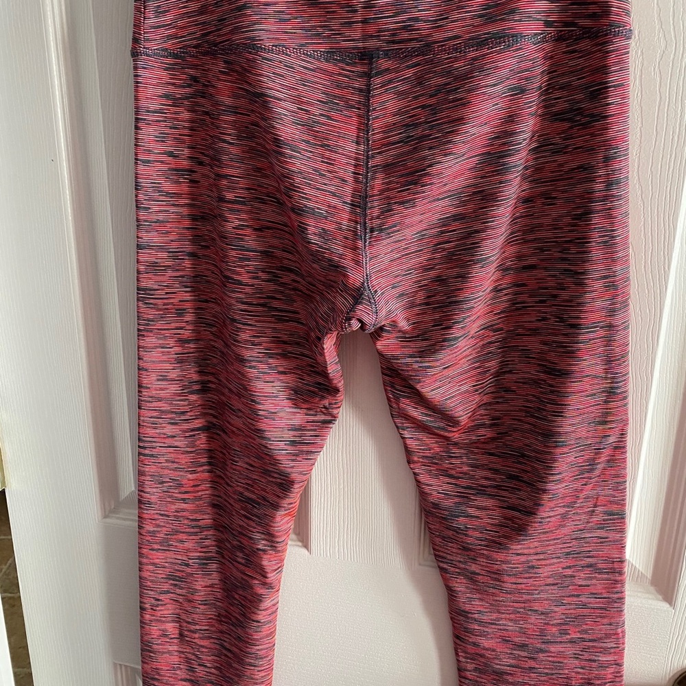 NWOT capris - Picture 2 of 3